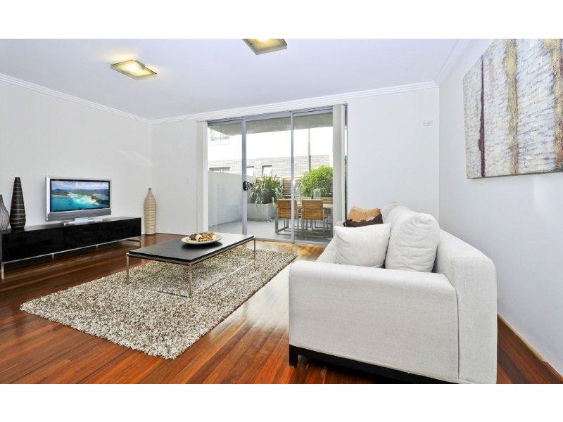 Townhouse 8 Rose Street, Botany NSW 2019