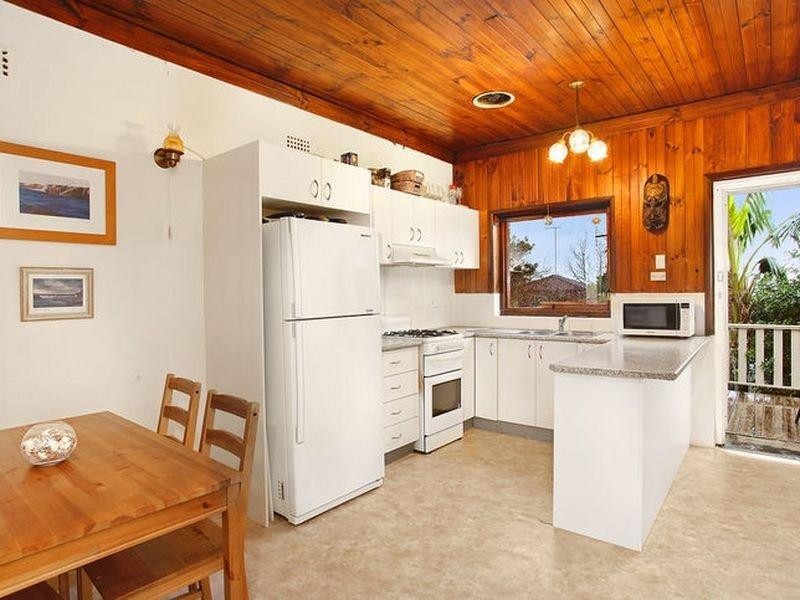 10 Tucabia Street, South Coogee NSW 2034