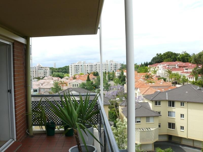 605/1-7 Gloucester Place, Kensington NSW 2033