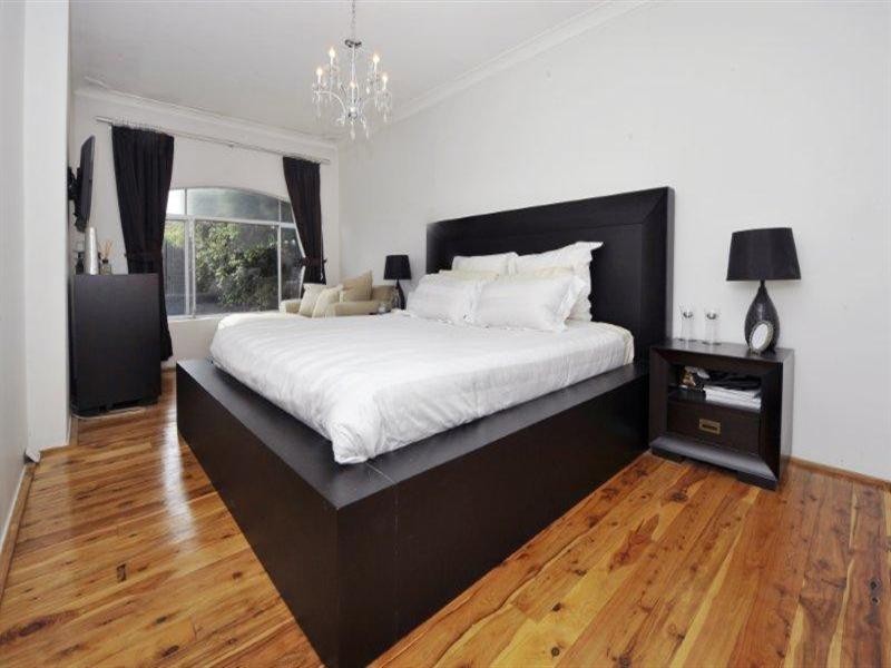 15 Flora Street, Mascot NSW 2020