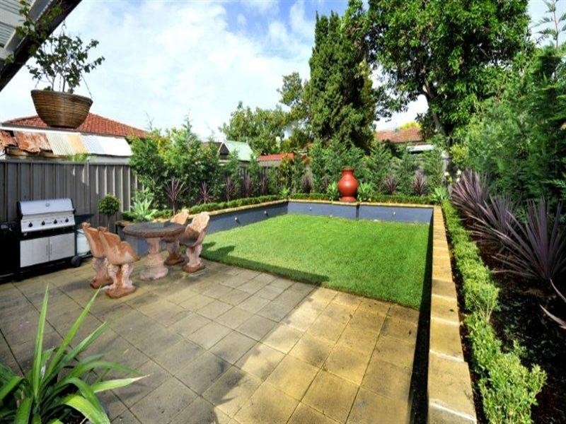 15 Flora Street, Mascot NSW 2020