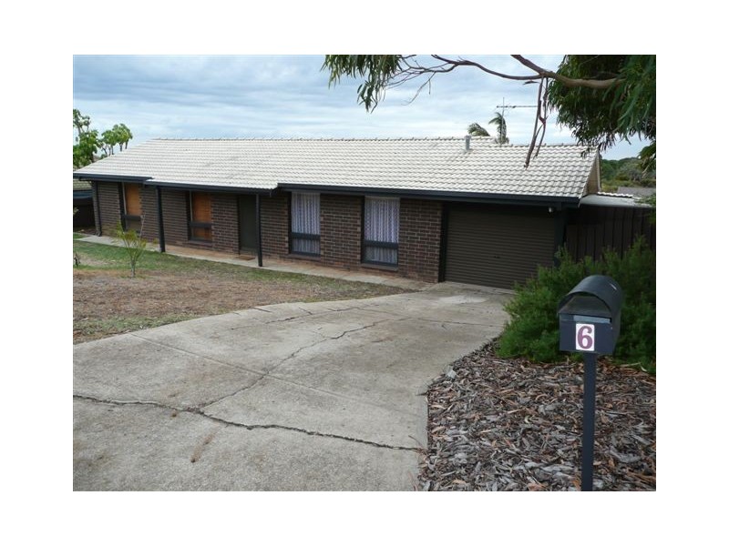 6 Minnipa Drive, Hallett Cove SA 5158