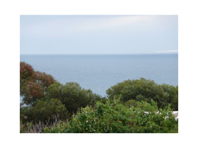 6 Minnipa Drive, Hallett Cove SA 5158