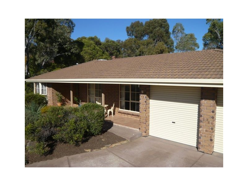 21 Lotus Drive, Aberfoyle Park SA 5159