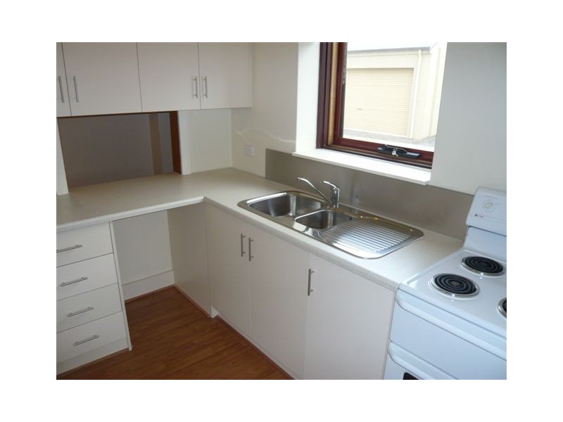 6 Saltram Road, Glenelg SA 5045