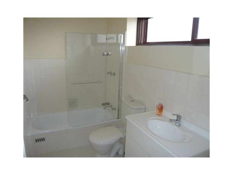 6 Saltram Road, Glenelg SA 5045