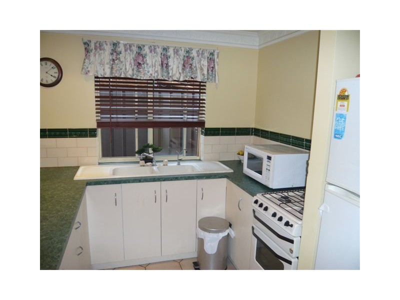 9 Zabica Avenue, Woodcroft SA 5162