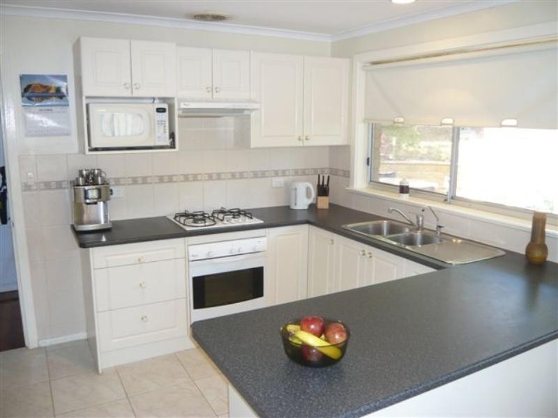 35 Davey Crescent, Seaview Downs SA 5049