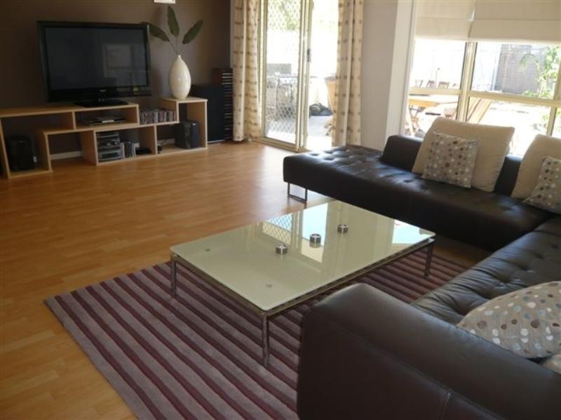 6A Chaucer Street, Clearview SA 5085