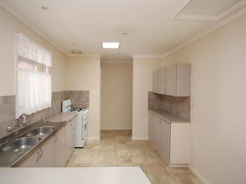 48 Carrickalinga Boulevard, Aberfoyle Park SA 5159