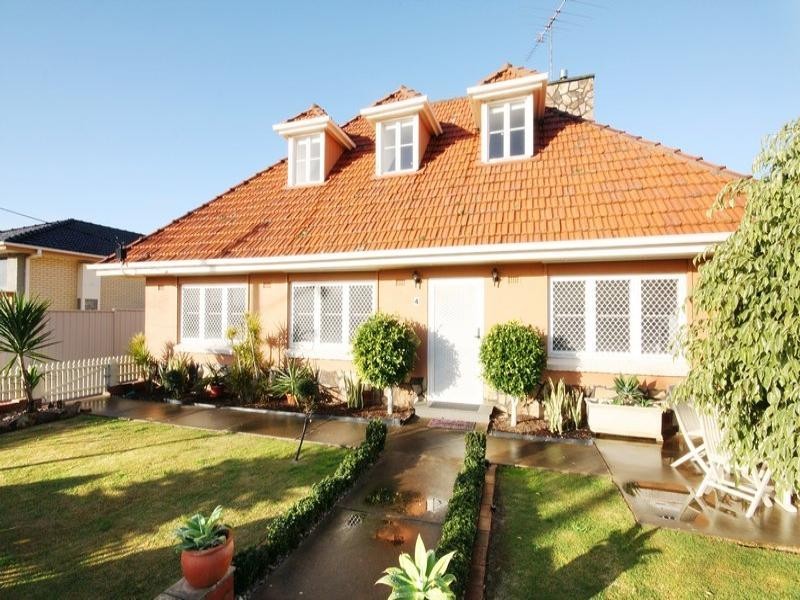 4 John Street, Seacliff Park SA 5049