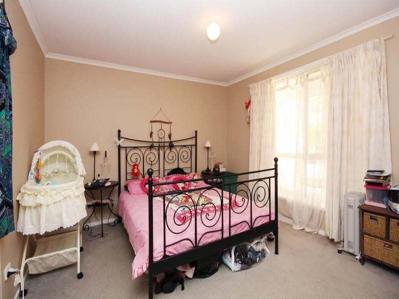 7 Jacaranda Place, Aberfoyle Park SA 5159