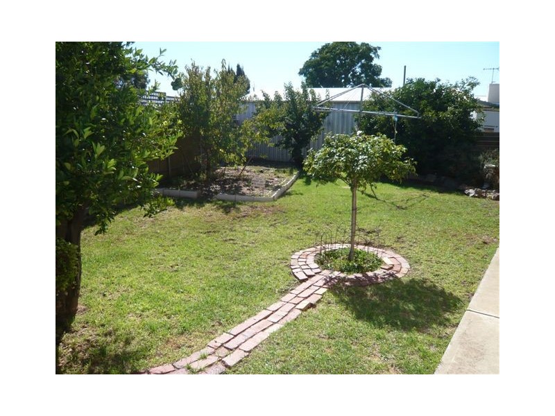 21 Brigalow Avenue, Seacombe Gardens SA 5047