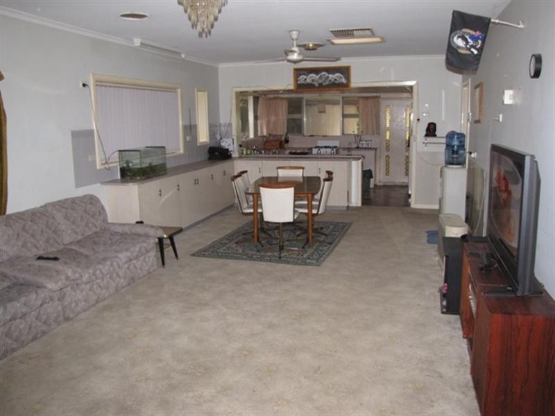 27 Pope Street, Kingston On Murray SA 5331