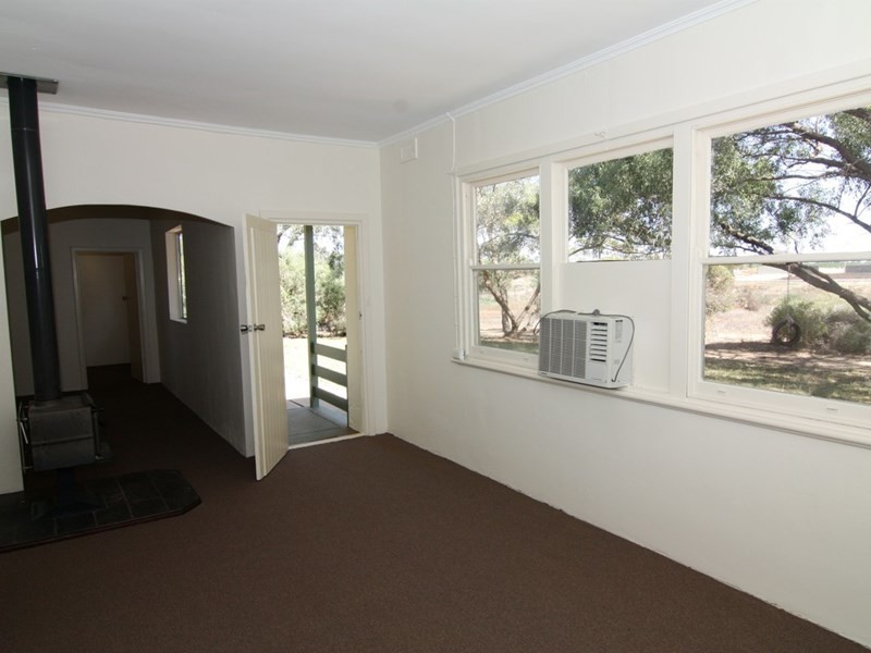 63 Fairweather Avenue, Loxton SA 5333