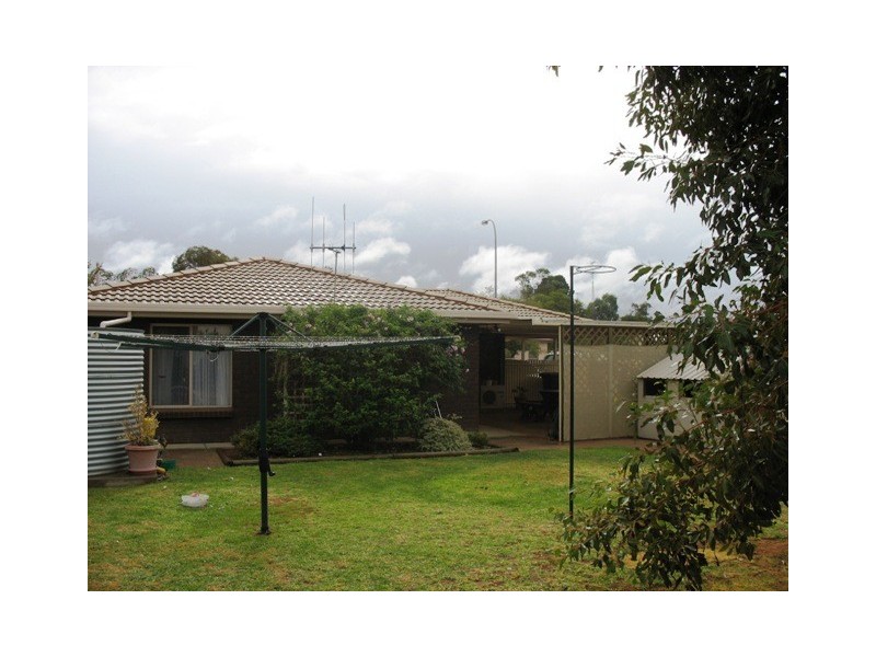 6 Phillips Road, Berri SA 5343