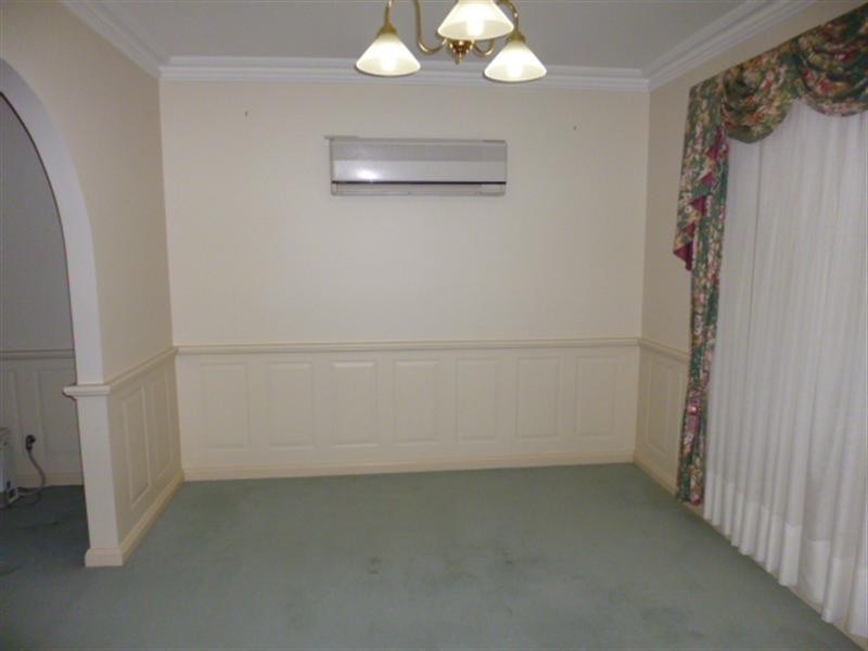 17 Hall Crescent, Loxton SA 5333