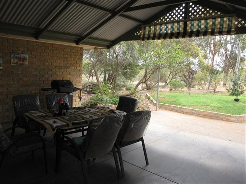 132 Chapple Road, Winkie SA 5343