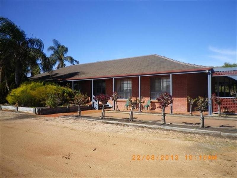 18554 Sturt Highway, Monash SA 5342