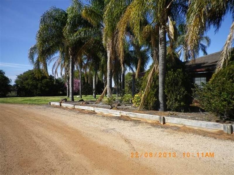 18554 Sturt Highway, Monash SA 5342