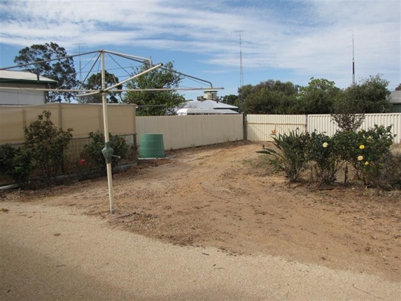 3 Coombe Street, Berri SA 5343