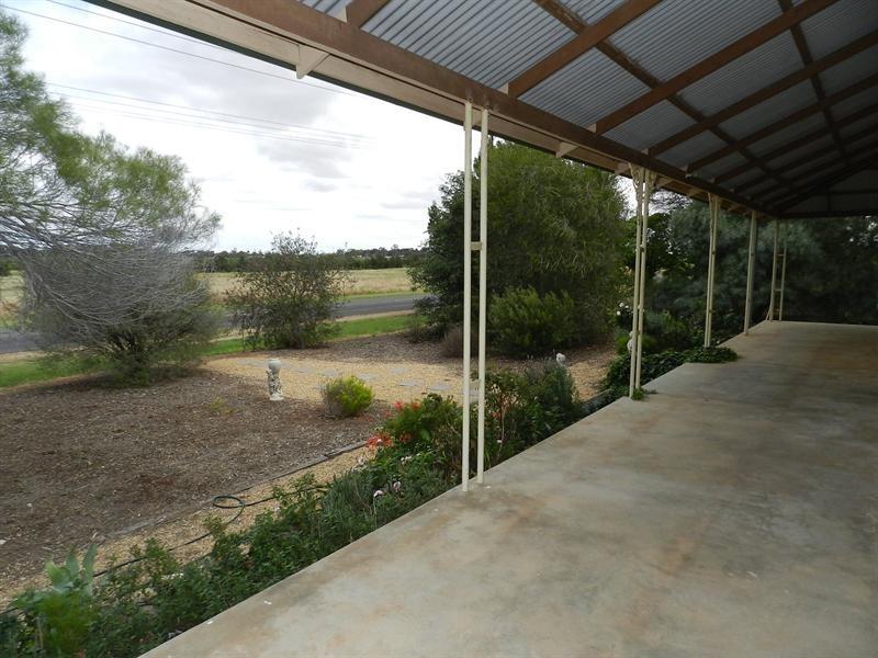 77 Alamein Avenue, Loxton North SA 5333