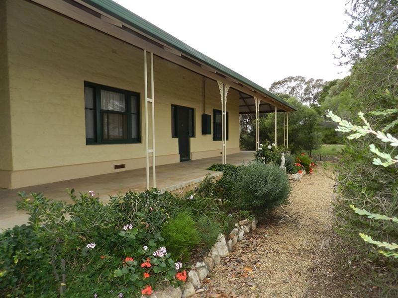 77 Alamein Avenue, Loxton North SA 5333