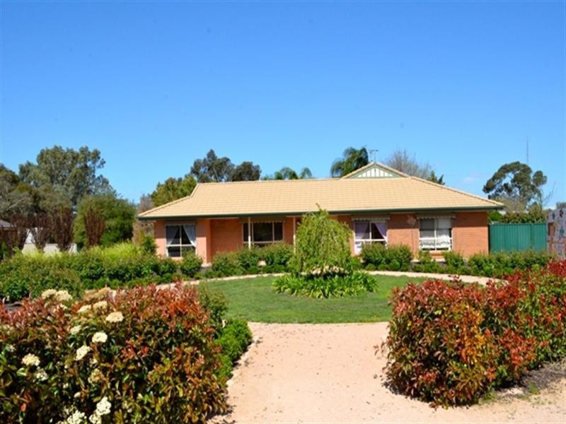 9 Kondoprias Court, Berri SA 5343