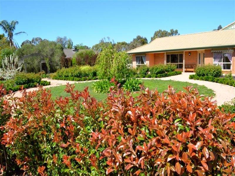 9 Kondoprias Court, Berri SA 5343