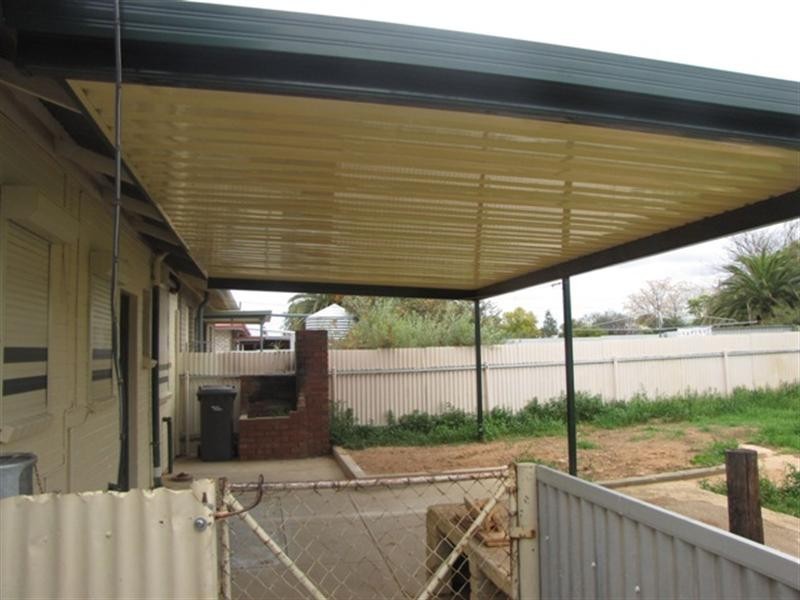 15 Seekamp Street, Berri SA 5343