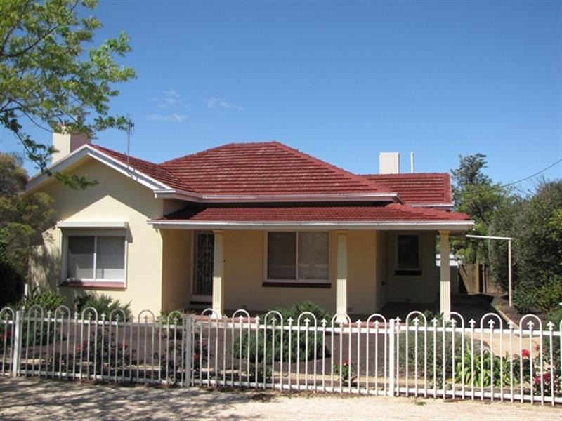 35 Second Street, Loxton SA 5333