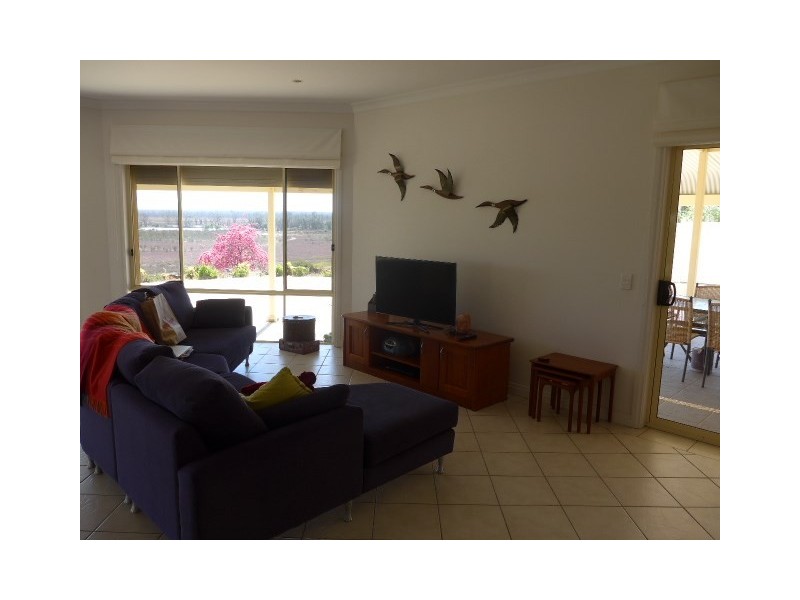 58 Wheatley Road, Loxton SA 5333