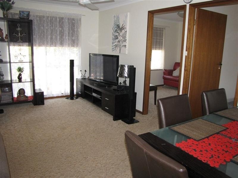 1A Trenaman Crescent, Berri SA 5343