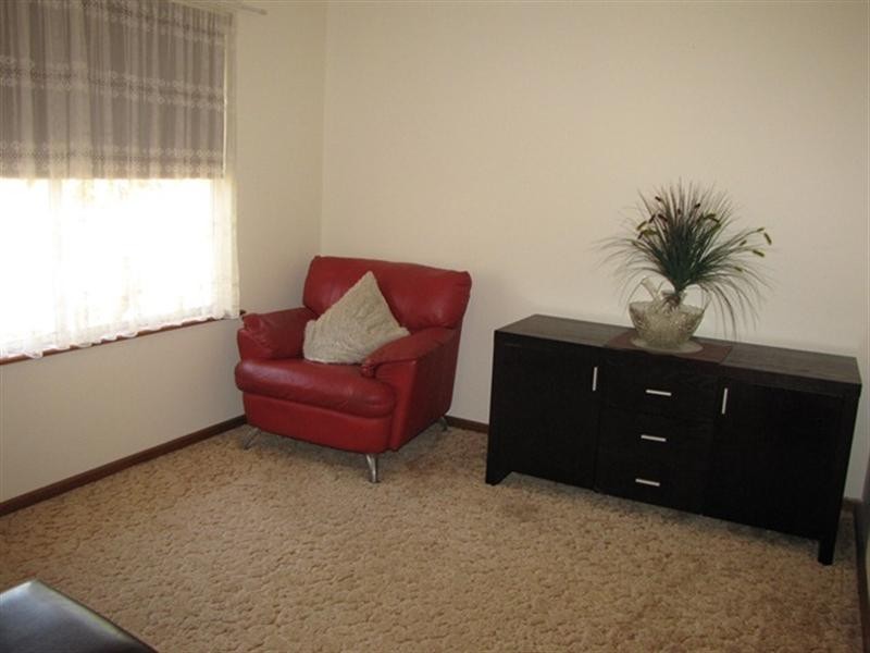 1A Trenaman Crescent, Berri SA 5343