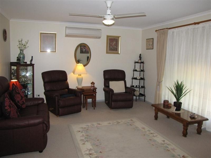 4 Nalara Avenue, Loxton SA 5333