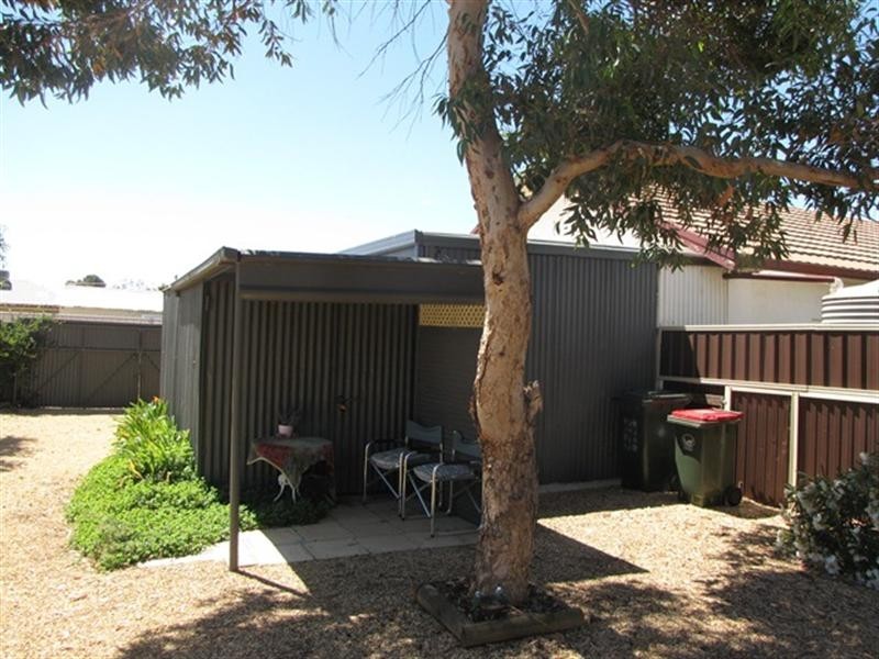 4 Nalara Avenue, Loxton SA 5333