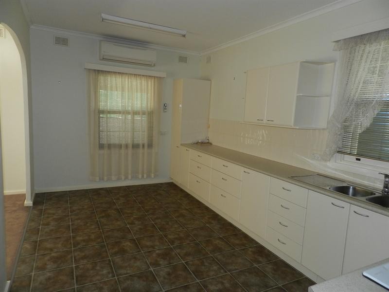 19 Gilbert Street, Berri SA 5343