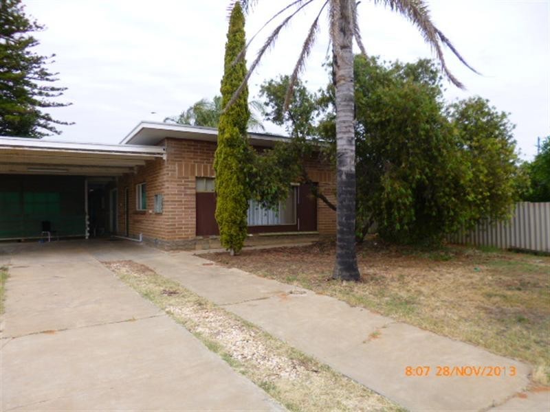 16 Laffer Street, Loxton SA 5333