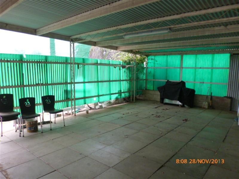 16 Laffer Street, Loxton SA 5333