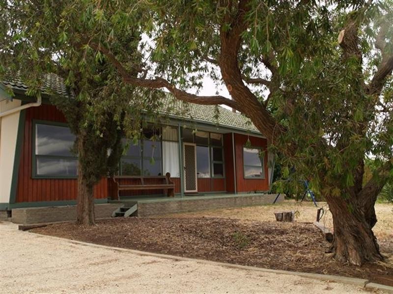262 Perry Road, Waikerie SA 5330