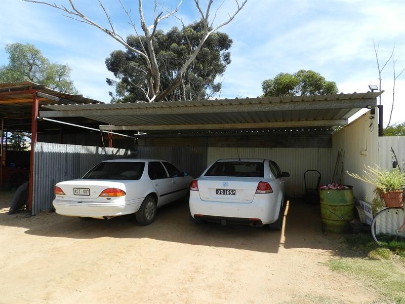 90 Gran Road, Winkie SA 5343
