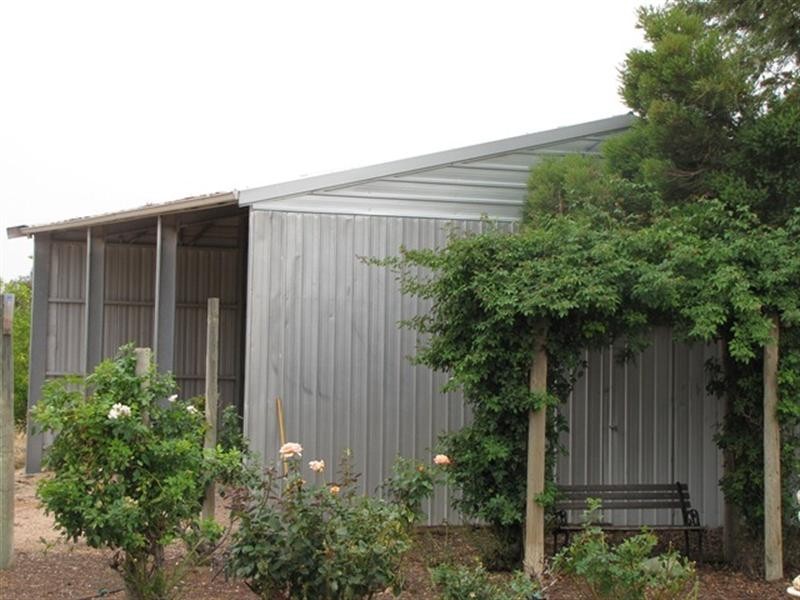 90 Hunt Road, Barmera SA 5345