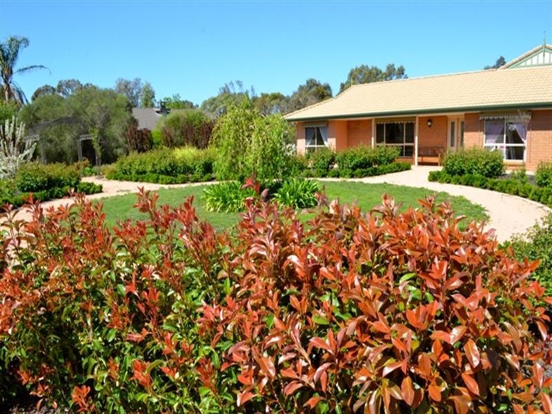 9 Kondoprias Court, Berri SA 5343