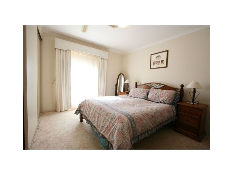 36 Fifth Street, Loxton SA 5333