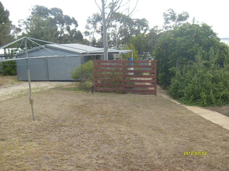 70 Drabsch Street, Loxton SA 5333