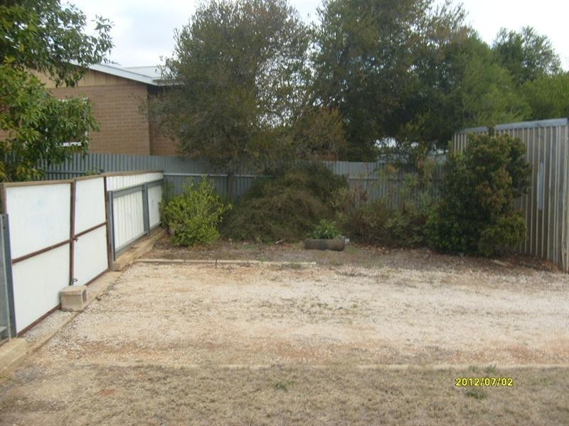 70 Drabsch Street, Loxton SA 5333