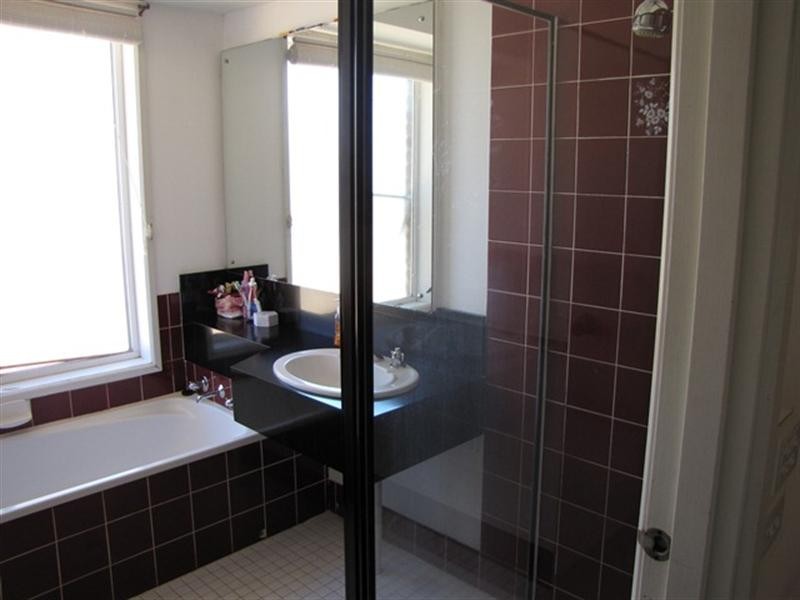 8 carmel Court, Barmera SA 5345