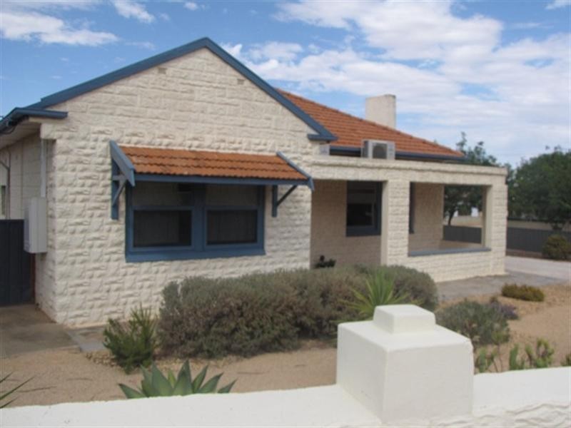 21 Fourth Street, Loxton SA 5333