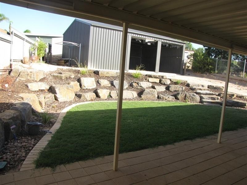 27 Aitken Street, Berri SA 5343