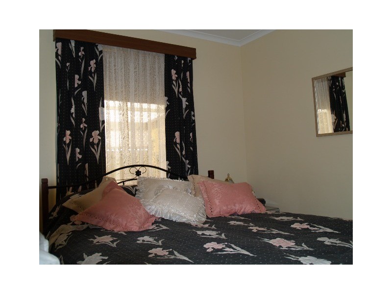 3 Sixth Street, Morgan SA 5320